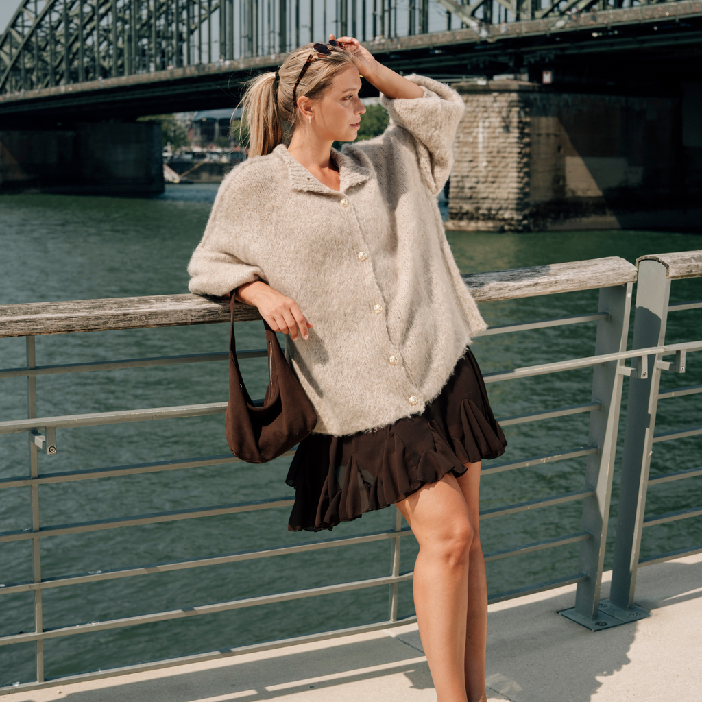 Ultra Softer Oversized Cardigan "CozyGlam"