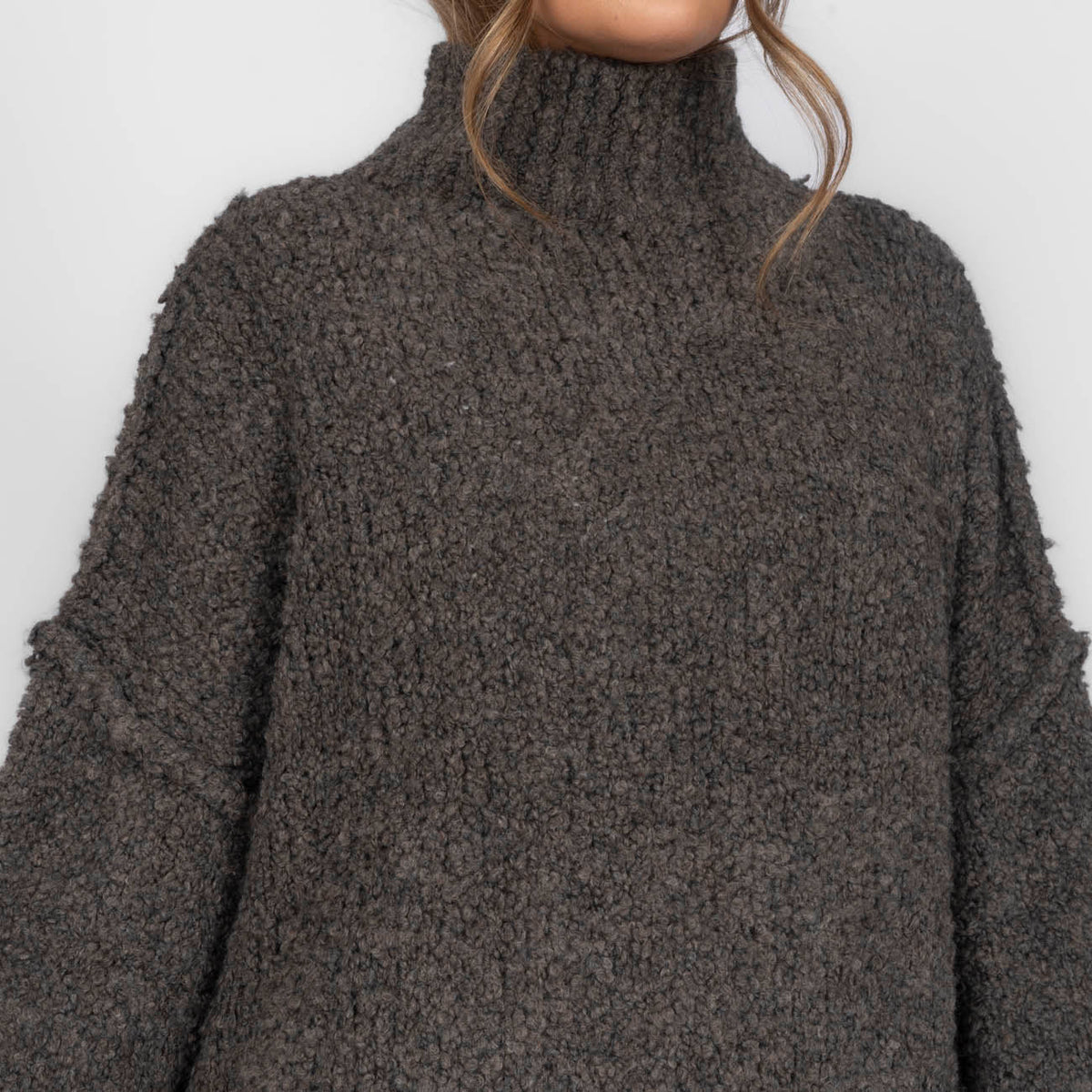 Bouclé Oversize Pullover "CasualCozy"