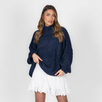 Bouclé Oversize Pullover "CasualCozy"