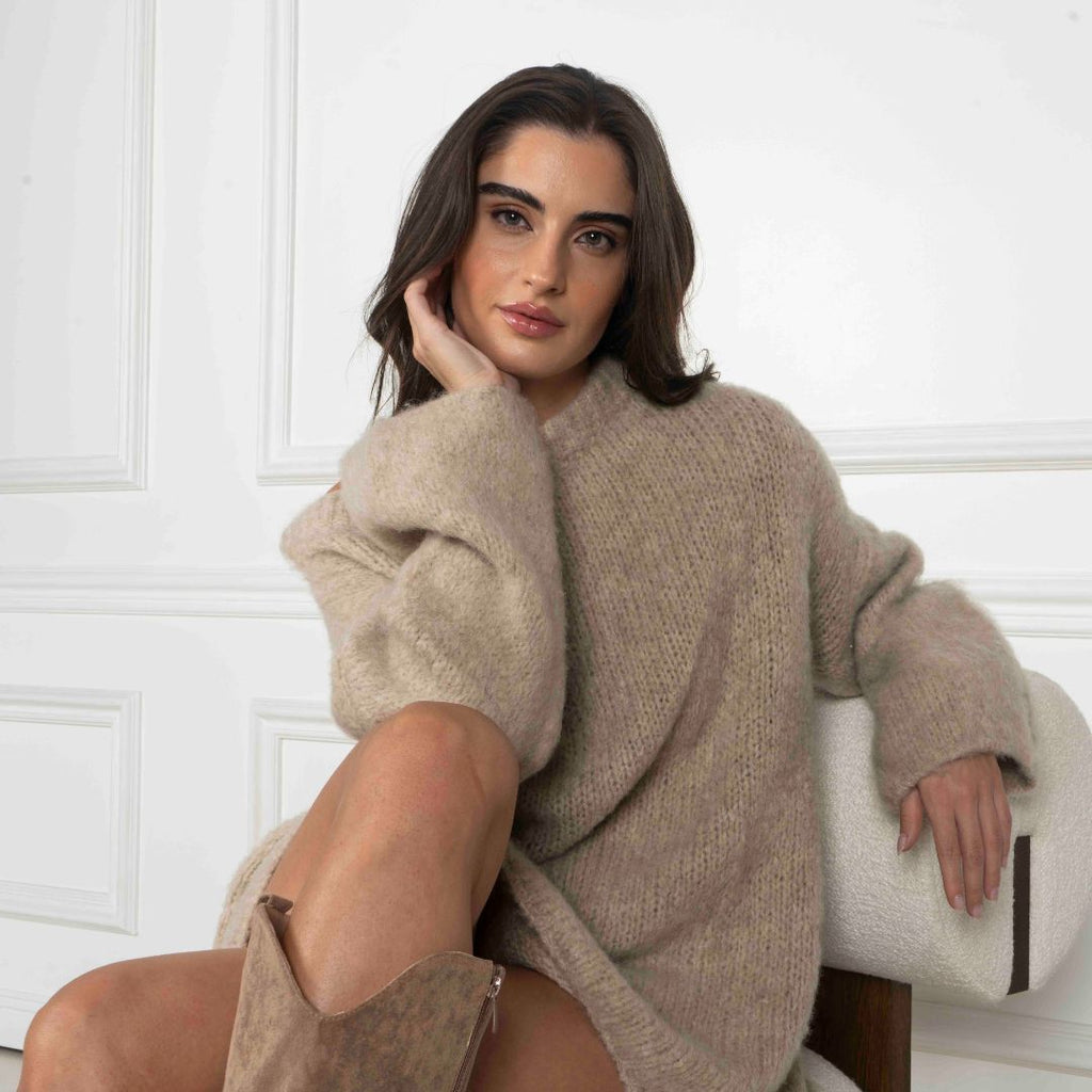 Ultra-Soft Off-Shoulder Pulloverkleid