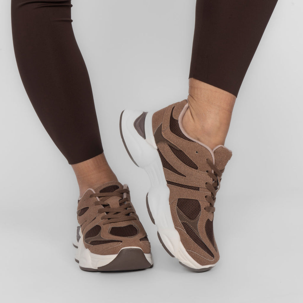 Essential Chunky Sneaker