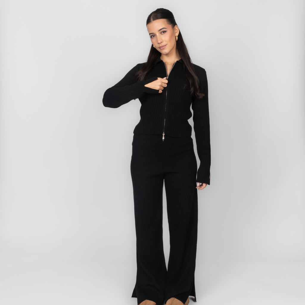 Essential Cropped Lounge Set