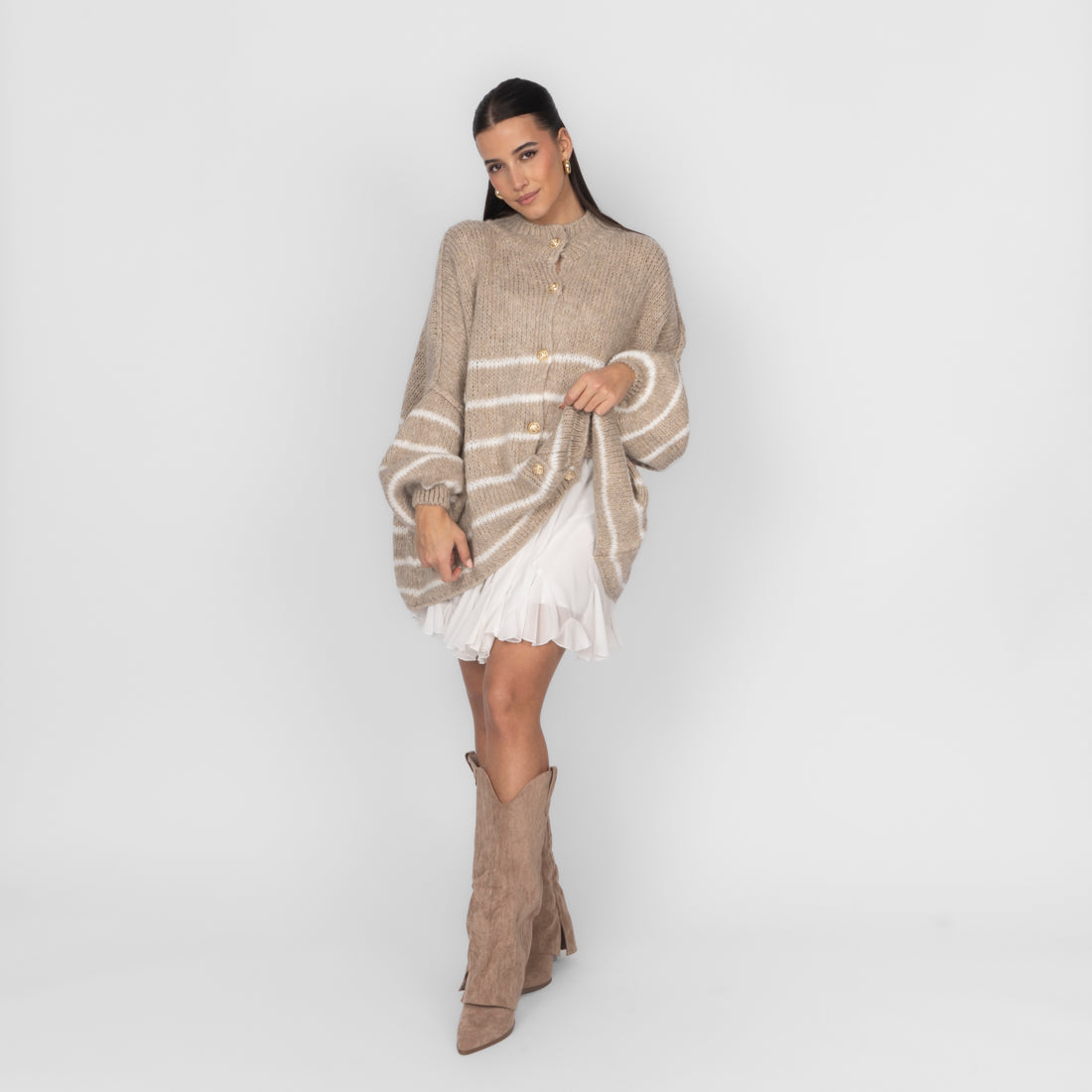 Oversized Cardigan „CozyGlam“ – Stripe Edition
