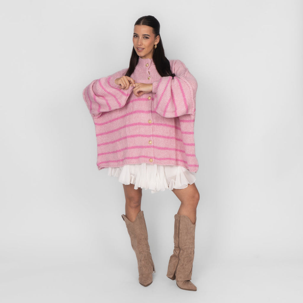 Oversized Cardigan „CozyGlam“ – Stripe Edition