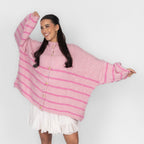 Oversized Cardigan „CozyGlam“ – Stripe Edition