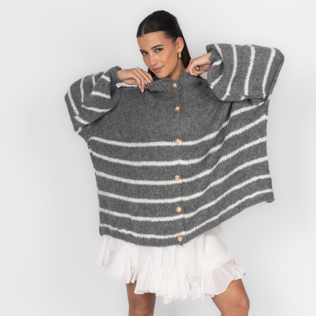 Oversized Cardigan „CozyGlam“ – Stripe Edition