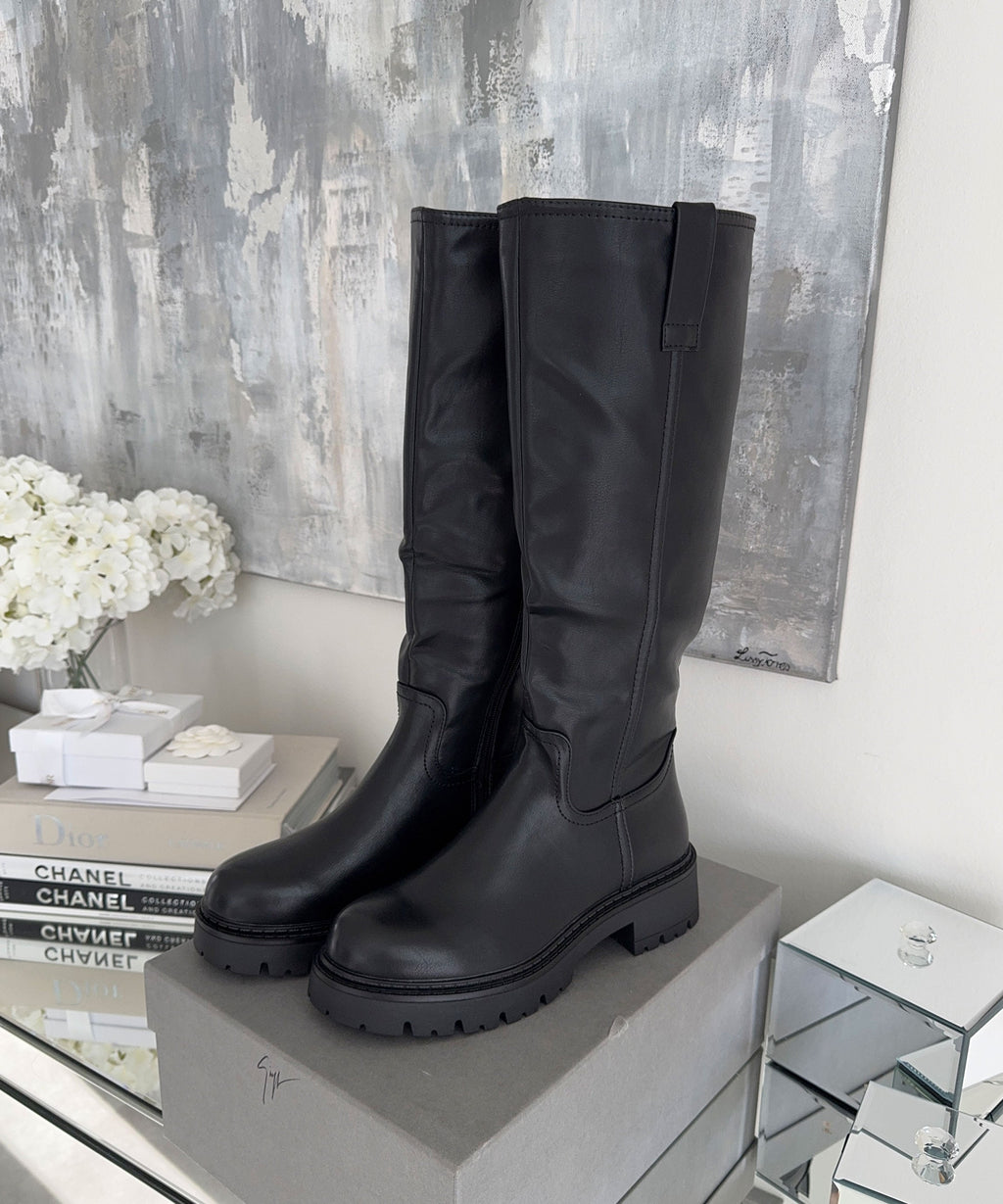 Stiefel Chira Schwarz